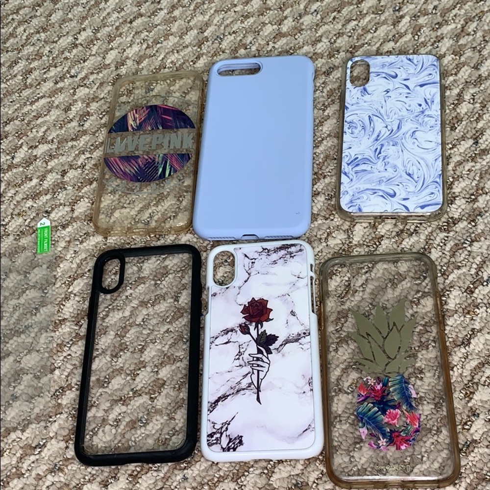 5 iPhone X cases, 1 iPhone 7 case🖤